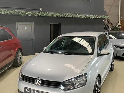 Usado VW Polo Advance 75 CV (55 kW) 2017 Gris