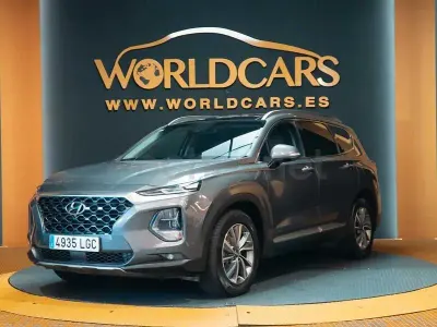 Usado Hyundai Santa Fe Style 200 CV (147 kW) 2020 Gris / plata SUV