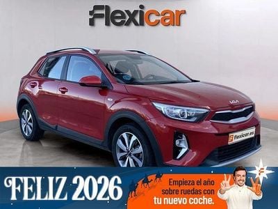 Rojo Usado 2023 Kia Stonic SUV | 15.490 € (Un poco caro)