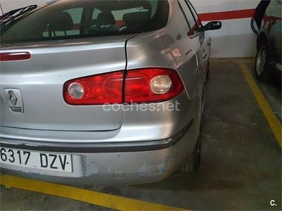 Gris / plata Usado 2006 Renault Laguna II Authentique Berlina | 2850 € (Precio justo)