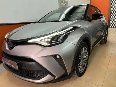 Usado Toyota C-HR Advance 184 CV (135 kW) 2021 Gris SUV