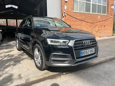 Usado Audi Q3 Attraction 150 CV (110 kW) 2018 Negro SUV