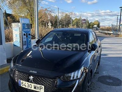 Negro Usado 2023 Peugeot 208 GT Utilitario | 18.500 € (Un poco caro)