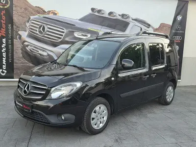 Usado Mercedes Citan 111 110 CV (80 kW) 2015 Negro Monovolumen