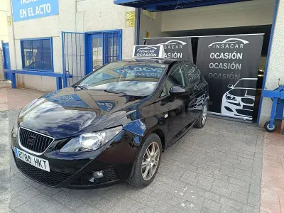 Usado Seat Ibiza Reference 85 CV (62 kW) 2012 Negro Berlina