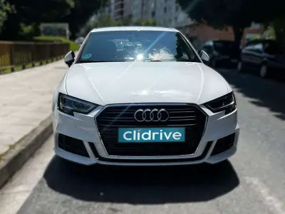Usado Audi A3 Sportback Design 116 CV (85 kW) 2019 Blanco Utilitario