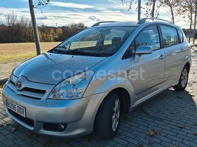 Gris / plata Usado 2004 Toyota Corolla Verso Sol Monovolumen | 5600 € (Precio justo)