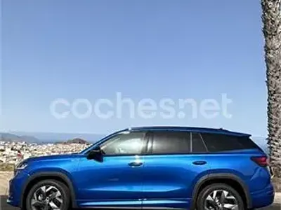 Usado Skoda Kodiaq SportLine 150 CV (110 kW) 2025 Azul SUV
