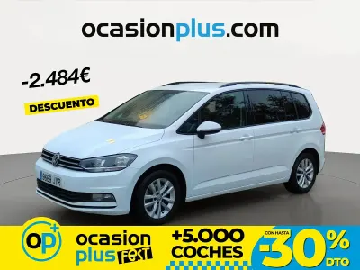 Usado VW Touran Advance 150 CV (110 kW) 2017 Blanco Monovolumen