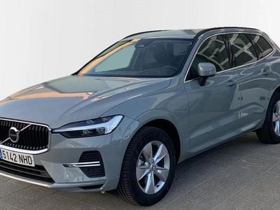 Gris Nuevo 2025 Volvo XC60 Core SUV | 47.900 € (Precio justo)