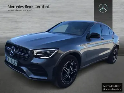 Usado Mercedes GLC220 AMG line 194 CV (142 kW) 2022 Gris selenita SUV