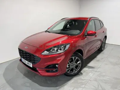 Usado Ford Kuga ST-Line 225 CV (165 kW) 2022 Rojo SUV