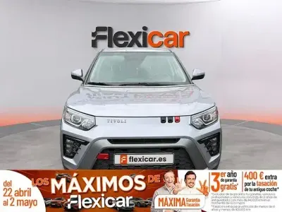 Usado SsangYong Tivoli 163 CV (119 kW) 2024 Gris