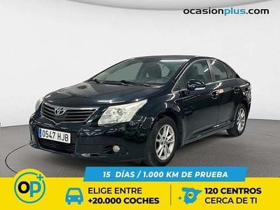Usado Toyota Avensis Active 126 CV (92 kW) 2012 Gris Berlina