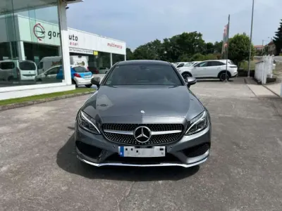 Usado Mercedes C220 170 CV (125 kW) 2016 Gris Coupe