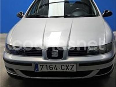 Gris / plata Usado 2004 Seat Leon Sport Berlina | 2200 € (Buen precio)