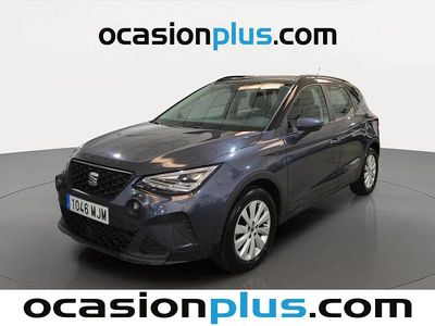 Usado Seat Arona Style 110 CV (80 kW) 2023 Gris SUV