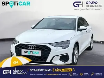 Usado Audi A3 Premium 115 CV (84 kW) 2023 Blanco Berlina