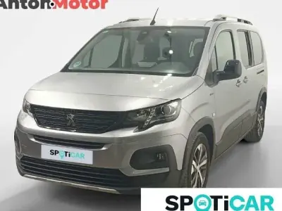 Usado Peugeot Rifter GT-line 130 CV (95 kW) 2020 Monovolumen