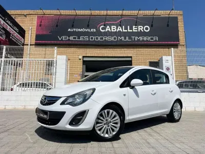 Usado Opel Corsa Selective 86 CV (63 kW) 2014 Blanco Utilitario