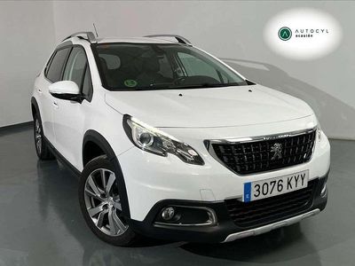 Usado Peugeot 2008 Allure 99 CV (72 kW) 2019 Blanco SUV
