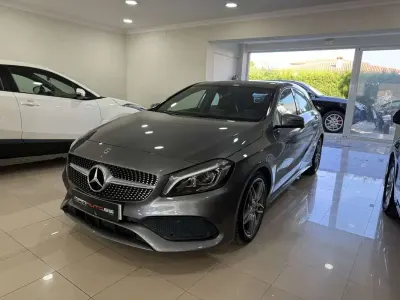 Usado Mercedes A200 136 CV (100 kW) 2017 Gris Utilitario
