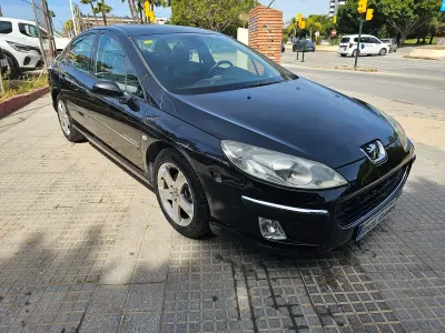 Usado Peugeot 407 136 CV (100 kW) 2005 Negro Familiar