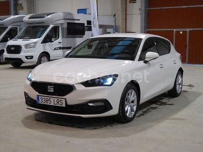 Usado Seat Leon Style 115 CV (84 kW) 2021 Blanco Berlina