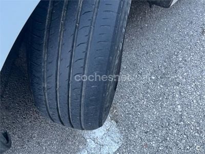 Usado Peugeot Partner Tepee 75 CV (55 kW) 2014 Blanco Monovolumen