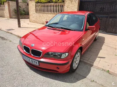 Usado BMW 320 136 CV (100 kW) 2002 Rojo Berlina