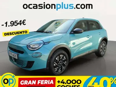 Usado Fiat 600 101 CV (74 kW) 2025 Azul SUV