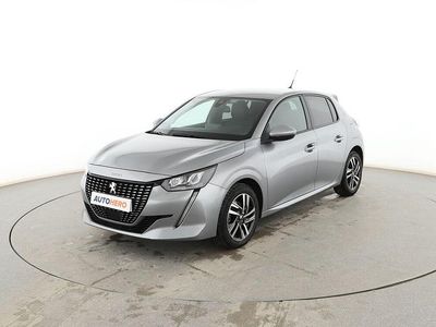 Usado Peugeot 208 Allure 101 CV (74 kW) 2021 Gris Utilitario