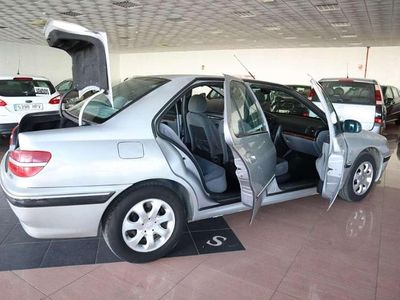 Peugeot 406