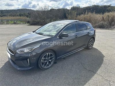 Usado Kia Ceed GT GT-Line 136 CV (100 kW) 2020 Negro Berlina