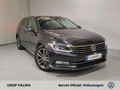 Gris Usado 2018 VW Passat Sport Familiar | 17.500 € (Un poco caro)