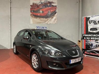 Usado Seat Leon Copa 125 CV (91 kW) 2011 Gris / plata Utilitario
