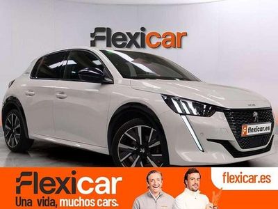 Usado Peugeot 208 GT-line 131 CV (96 kW) 2020 Blanco Utilitario