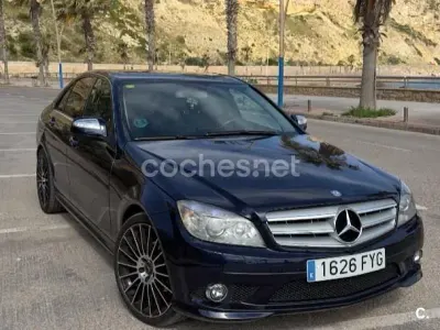 Usado Mercedes C280 Avantgarde 231 CV (169 kW) 2007 Negro Berlina