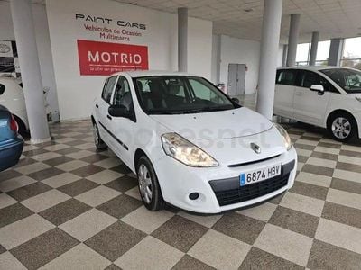 Usado Renault Clio II Authentique 75 CV (55 kW) 2011 Blanco Berlina