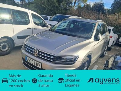 Usado VW Tiguan Sportline 190 CV (139 kW) 2019 Gris plata SUV