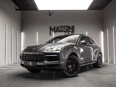 Usado Porsche Cayenne 462 CV (339 kW) 2021 Gris / plata SUV