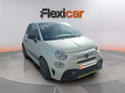 Usado Abarth 595 Turismo 165 CV (121 kW) 2021 Blanco Utilitario