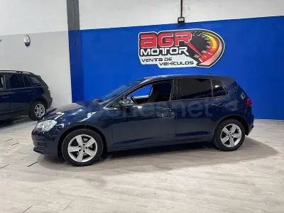 Usado VW Golf VII Advance 150 CV (110 kW) 2014 Azul Berlina