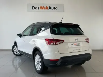 Usado Seat Arona Style 116 CV (85 kW) 2025 Blanco SUV