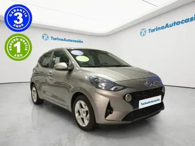 Używany Hyundai i10 66 KM (48 kW) 2023 Szary Hatchback