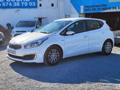 usado Kia Ceed GT / cee'd 1.4CRDI W x-Tech17 90