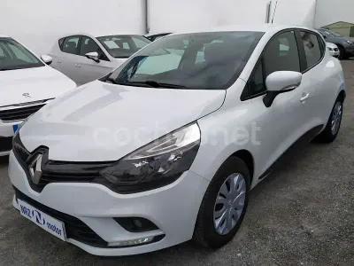 Usado Renault Clio IV Business 75 CV (55 kW) 2019 Blanco Berlina