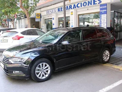 Usado VW Passat Advance 150 CV (110 kW) 2018 Negro Familiar