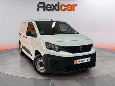 Usado Peugeot Partner Active 100 CV (73 kW) 2021 Blanco Monovolumen