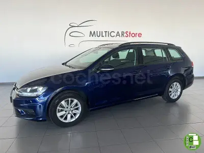 Usado VW Golf VII Advance 115 HP (84 kW) 2019 Azul Carrinha